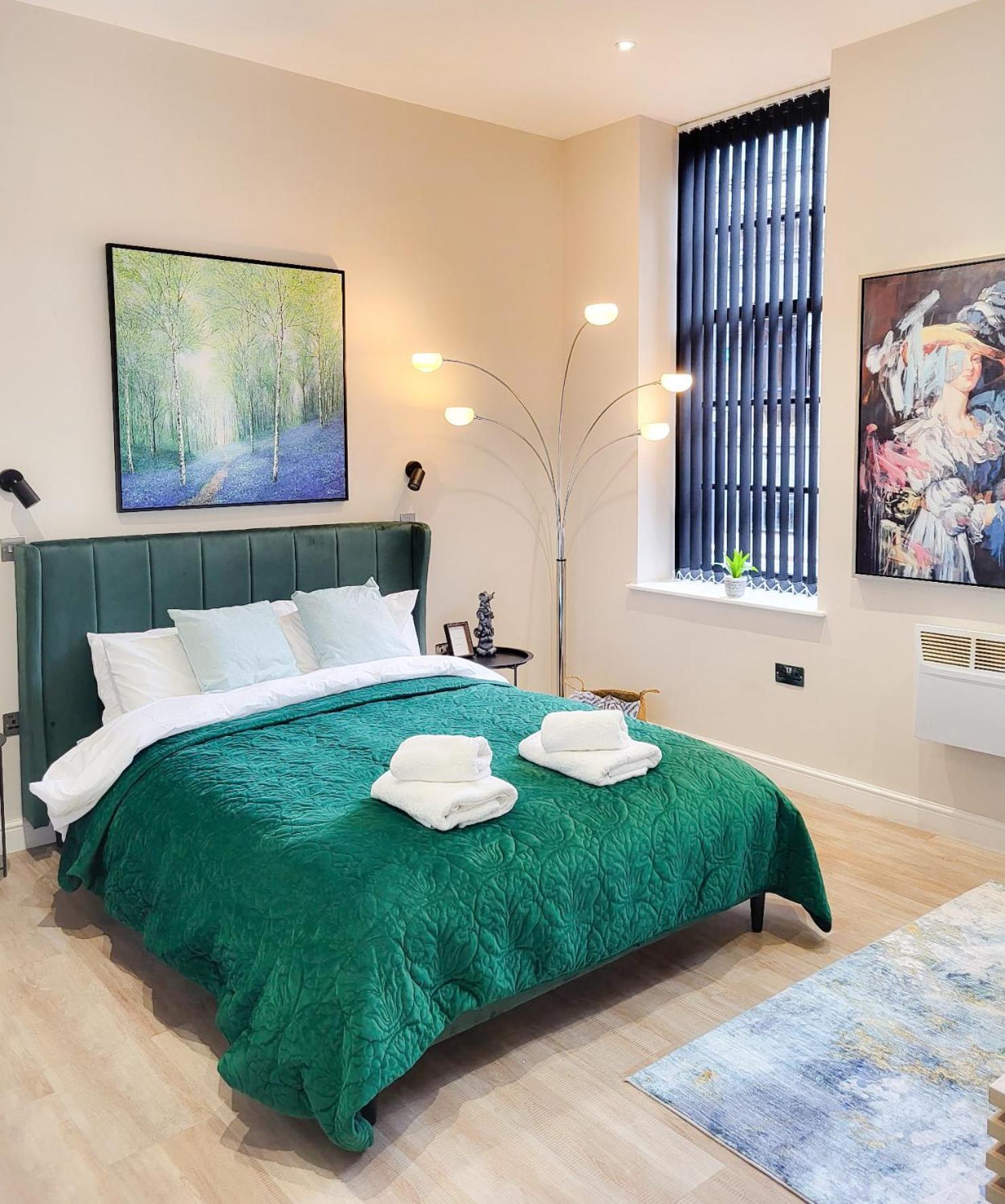 Beautiful Apartment & Central Location & King Size Bed Лідс Екстер'єр фото